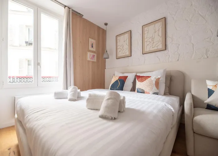 Apartment Montmartre Lovers