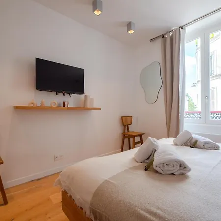 Appartement Montmartre Lovers Paris